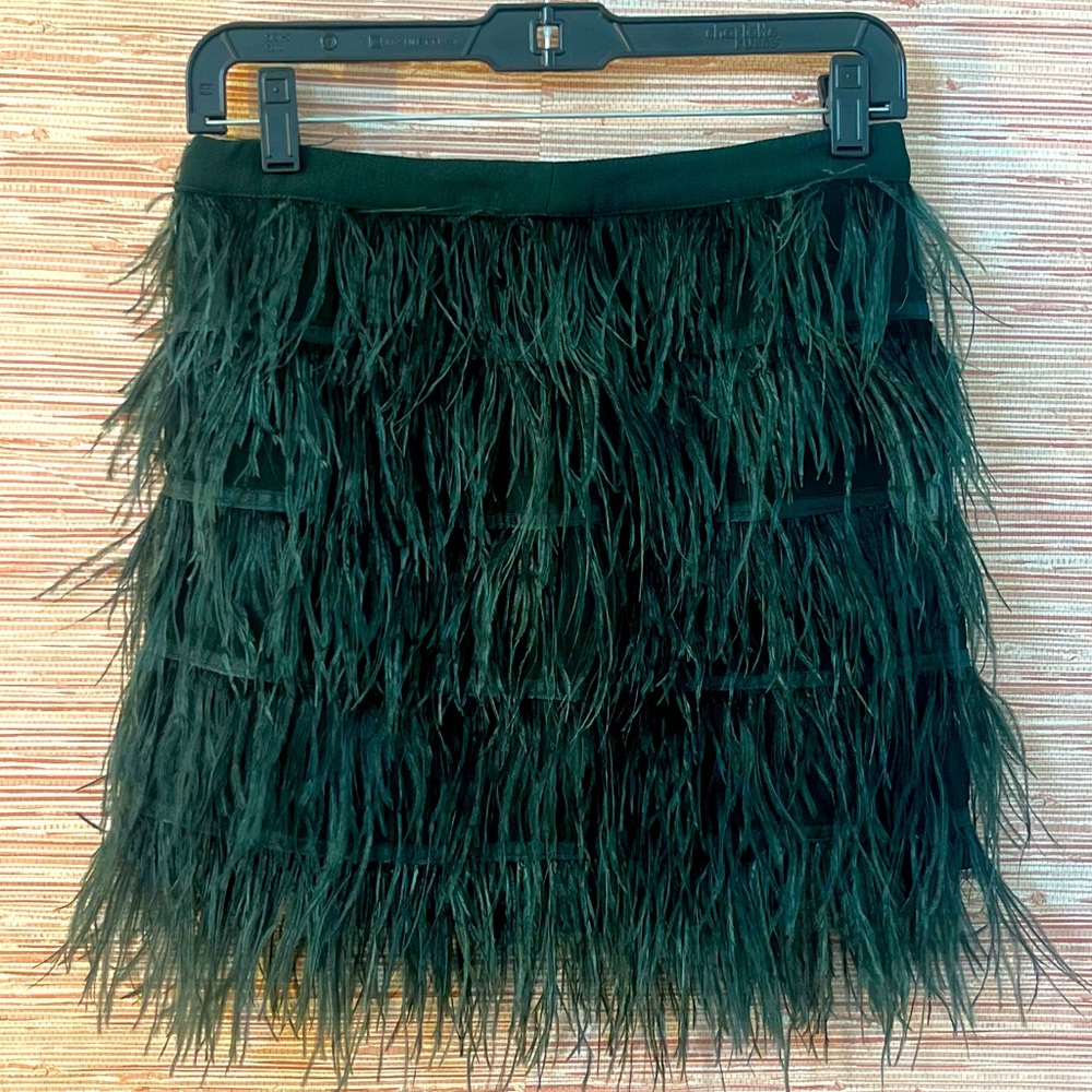 New with tags Women’s Green Skirt Size Small